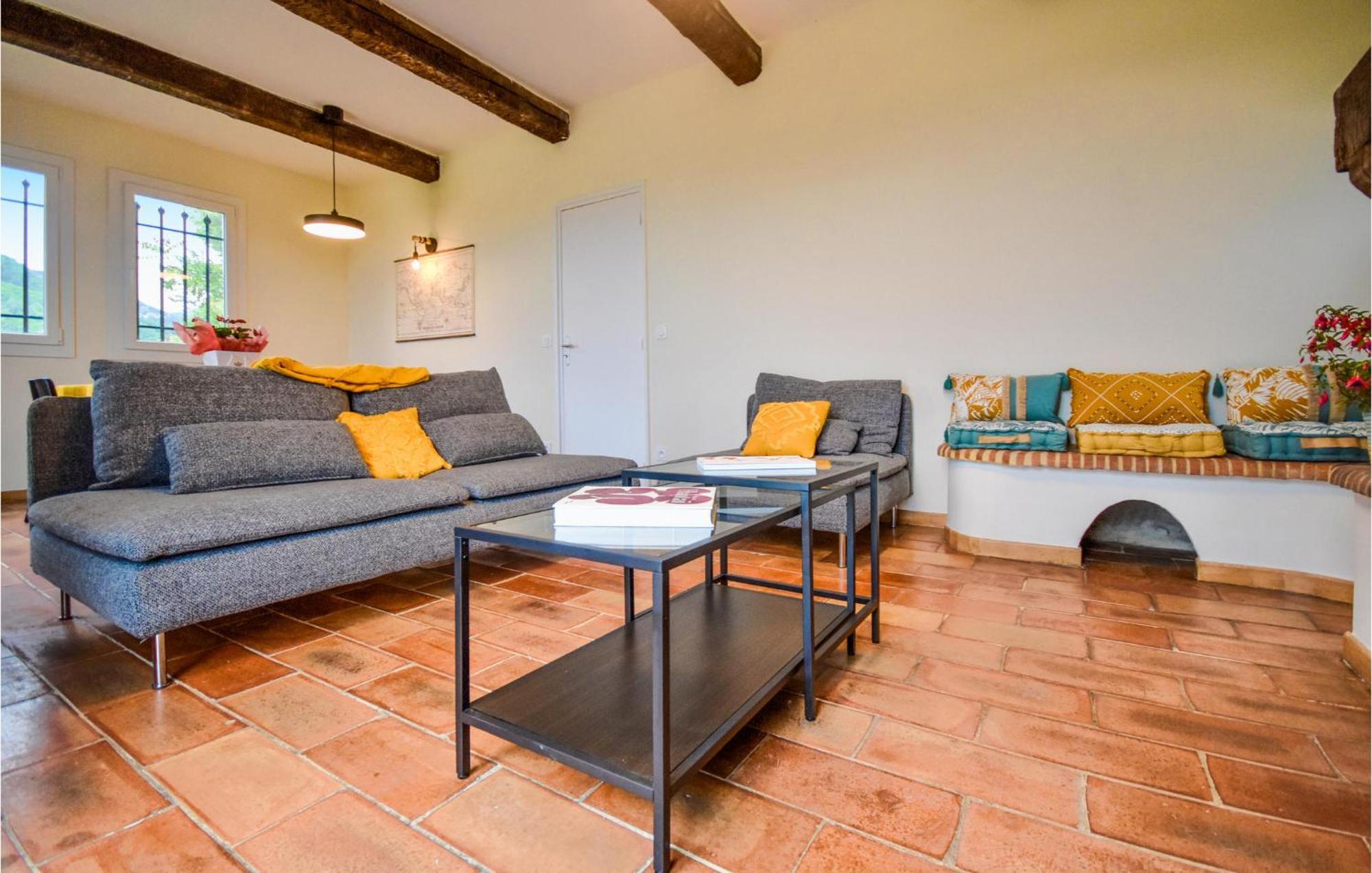 Awesome Apartment In Saint-Jeannet With Kitchen Extérieur photo